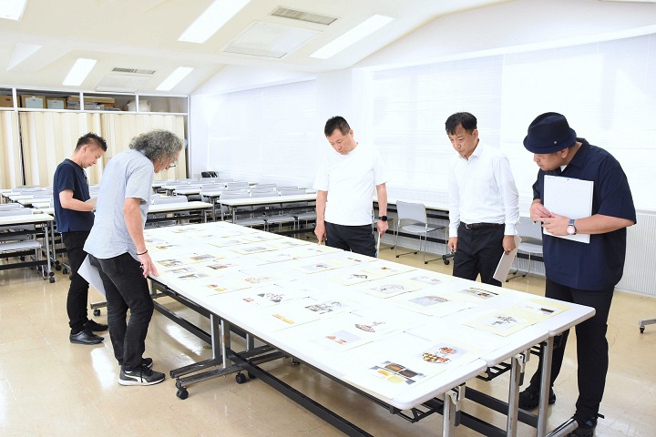 第33回ルクサルド書類審査風景